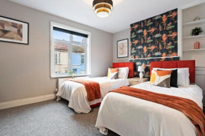 Stylish 4 Bed in Central Brighton